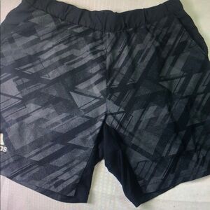 Men's Performance Black Geometric Training Shorts